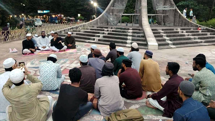 কোরআন অবমাননার প্রতিবাদে  (চবি)